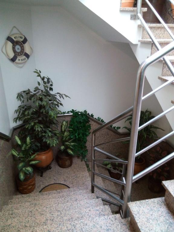 Residencial Moeda Hotel Coimbra Luaran gambar