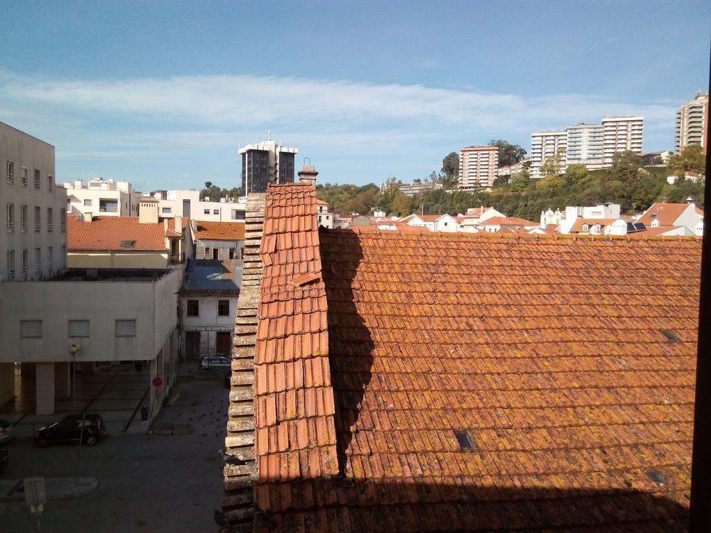 Residencial Moeda Hotel Coimbra Luaran gambar