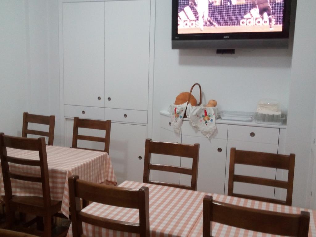 Residencial Moeda Hotel Coimbra Luaran gambar