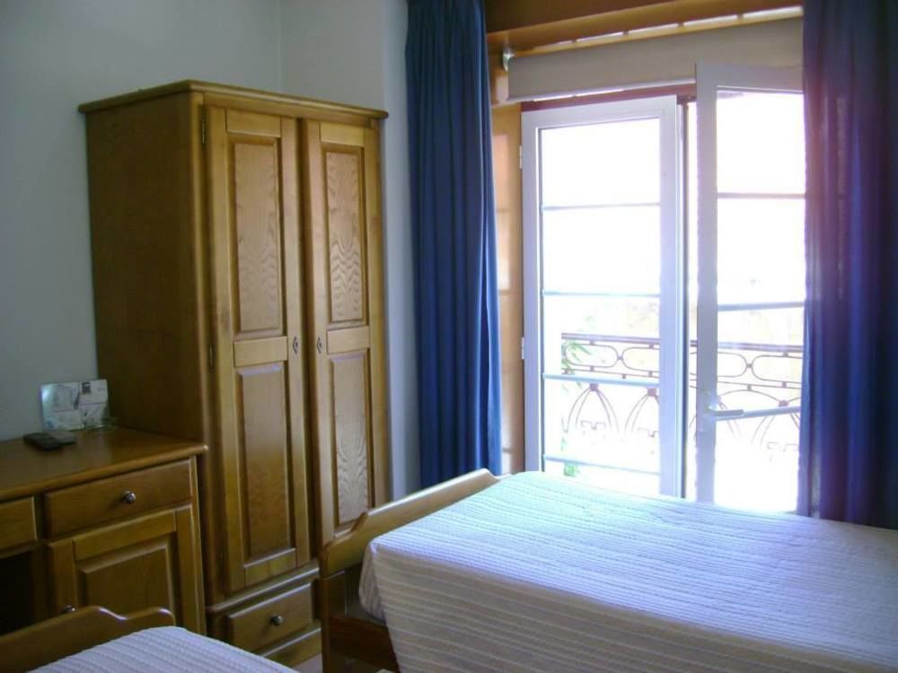 Residencial Moeda Hotel Coimbra Luaran gambar