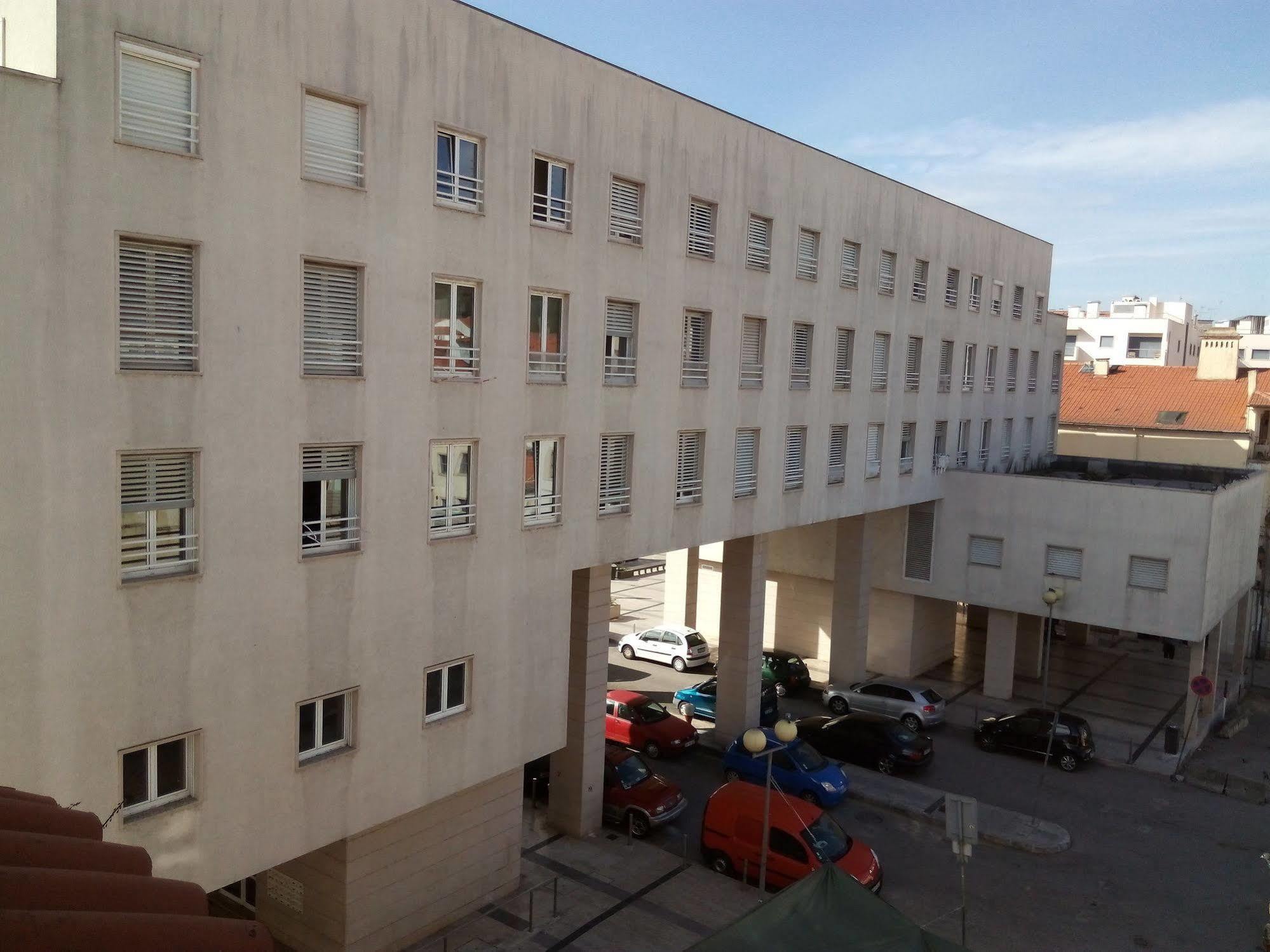 Residencial Moeda Hotel Coimbra Luaran gambar